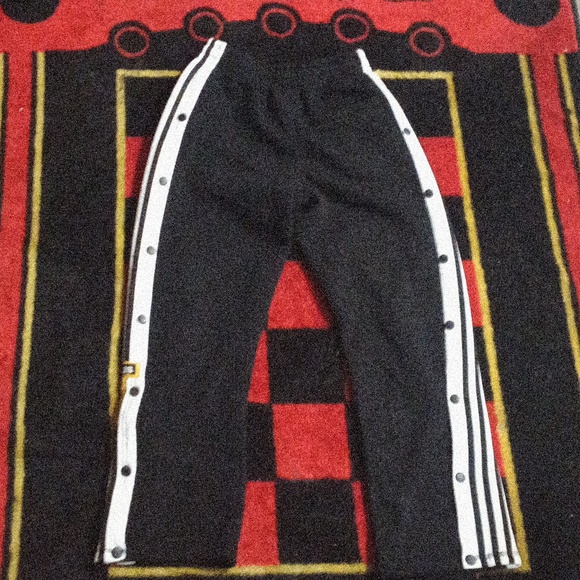 Adidas Sweatpants - Picture 8 of 8
